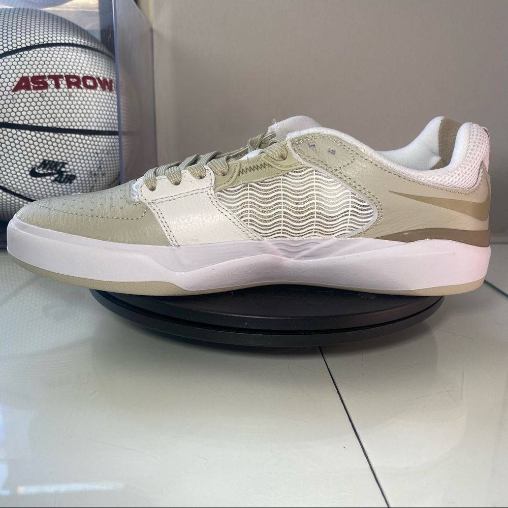 🆕 Nike	Ishod Wair SB 'Light Stone' - Mens 8.5 - Picture 12 of 12